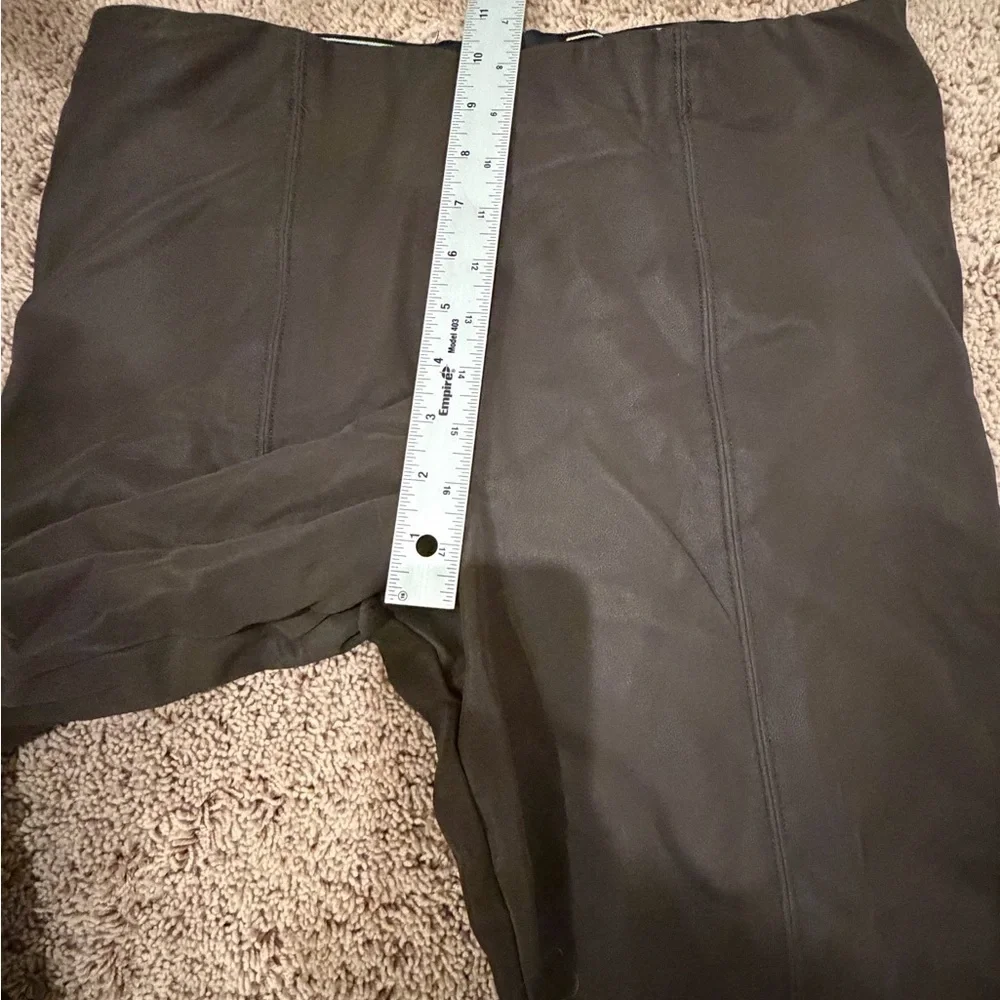 Large Kendall & Kylie faux leather pebbled leggings pants mulch brown stretchy